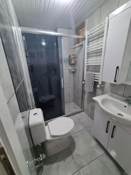 Karpuzkaldlran Karslsl Muestakil Girisli Bahceli Apartment Antalya Turcia